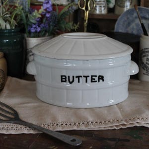 Antique Ironstone Butter Dish, Ironstone Butter Dish, Ironstone, English Ironstone, Butter Dish, Butter pat, Farmhouse decor, kitchen decor