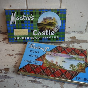Pair of Vintage Biscuit Tins - Vintage Tins - Scottish Tins - Scottish Decor - Vintage Scottish Tins - Vintage pair of Tins - Cookie Tin