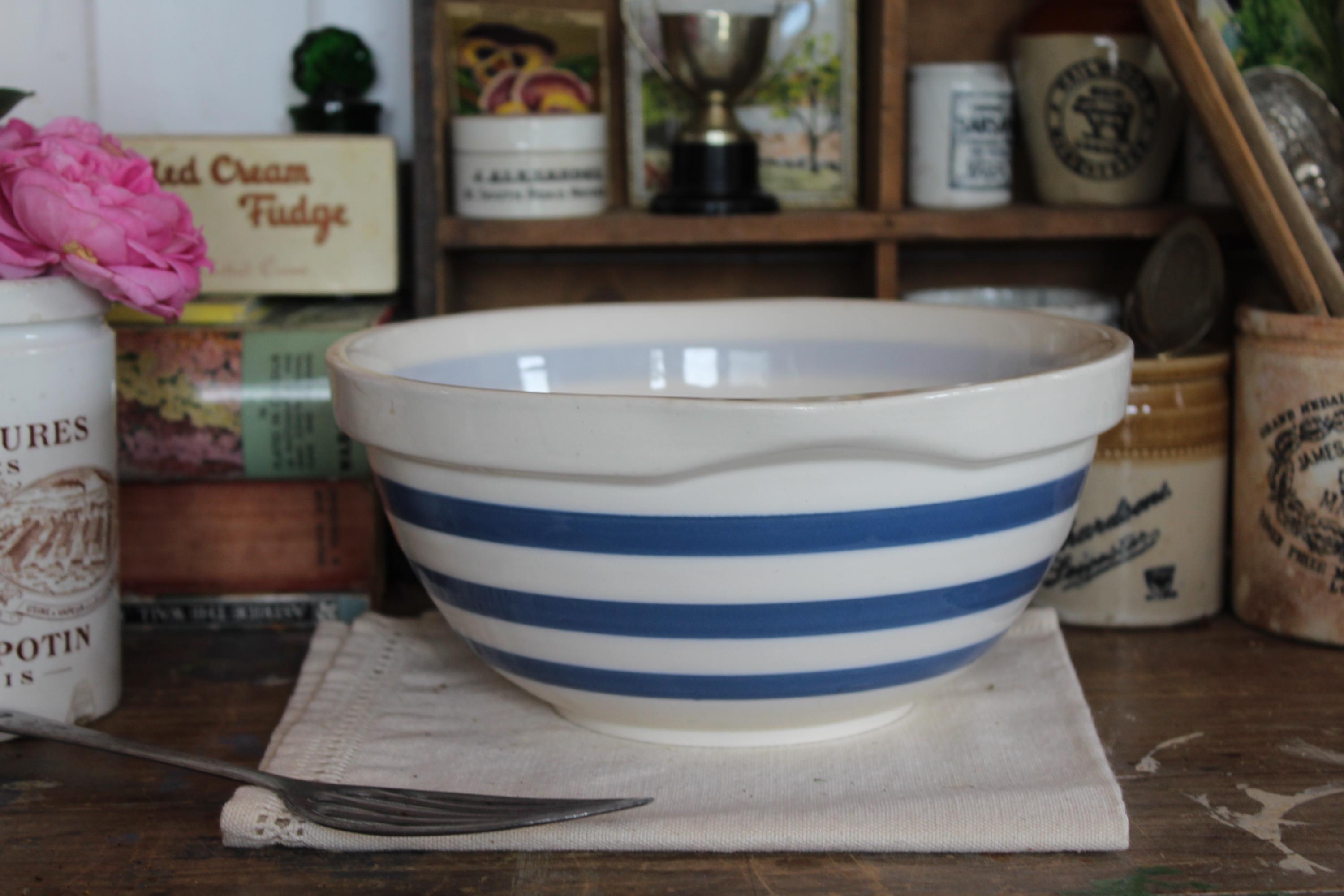 Vintage Blue and White Striped Bowl, Sadler blue and white, Mixing Bowl, Vintage mixing Bowl, Cornishware mixing bowl, Baking, kitchen Bowl