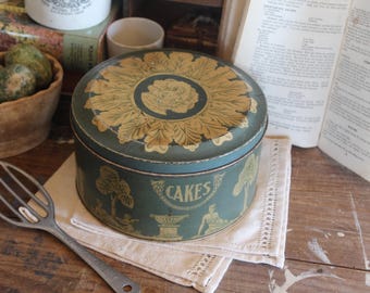 Vintage Blue and White Cakes Tin: Vintage kitchen decor