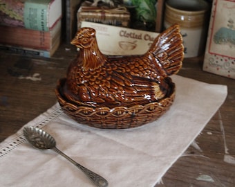 Vintage Hen on Nest: Portmeirion Vintage Egg holder, Kitchen Storage