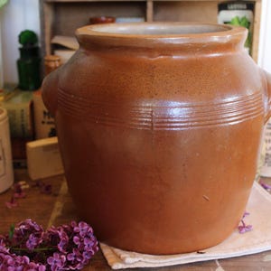 Vintage French Stoneware Jar, Vintage Confit Pot, Stoneware Pot, Stoneware Confit Jar, Vintage Earth ware Pot, Farmhouse Decor, rustic pot