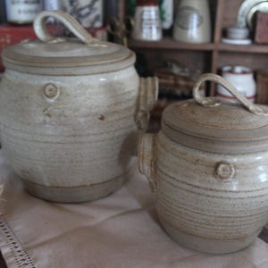 Vintage Studio Pottery Jars, Vintage Confit Pots, Stoneware Pots, Stoneware Vase, Vintage Earthware Pot, Farmhouse Decor, Rustic Vase