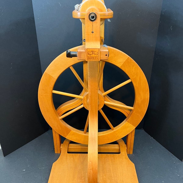 Vintage Schacht matchless spinning wheel maple wood  1989 clean!