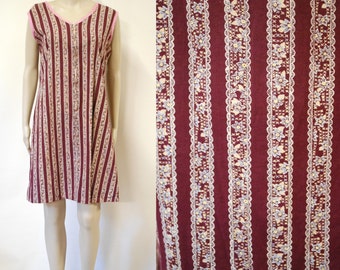 70s Maroon Striped Floral Print Dress, vintage Mid Length Retro Sleeveless Zip Down Front Hippie Cotton Blend Summer VTG 1970s Taille M