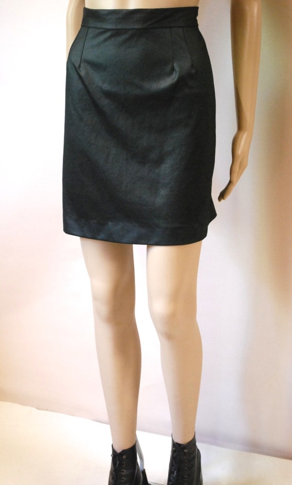 90s Black High Waist Faux Leather Mini Skirt, Vin… - image 4