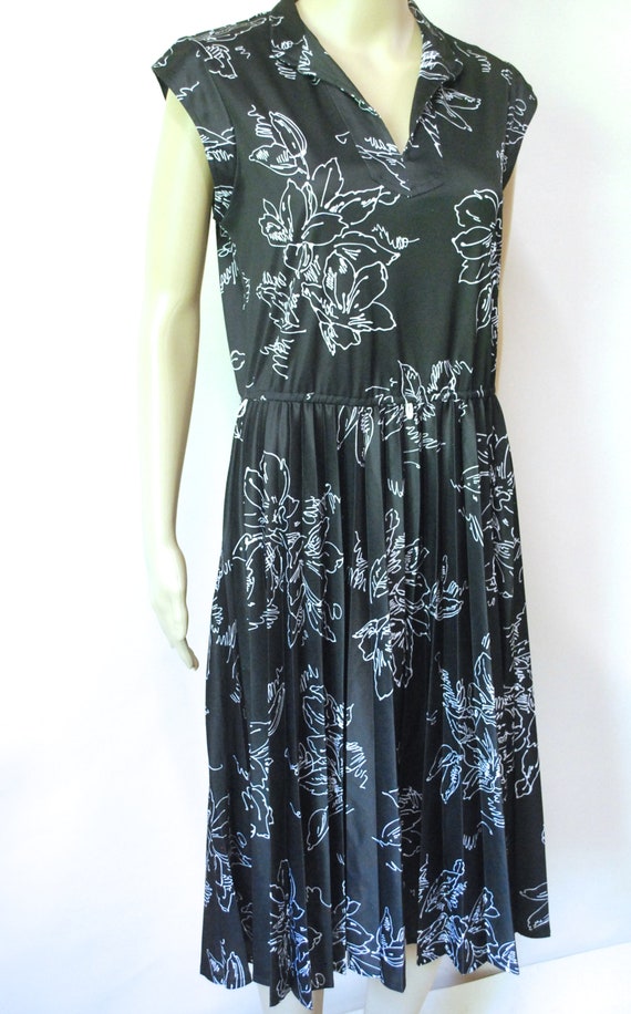 70s Black Abstract Artistic Floral Dress, Vintage… - image 7