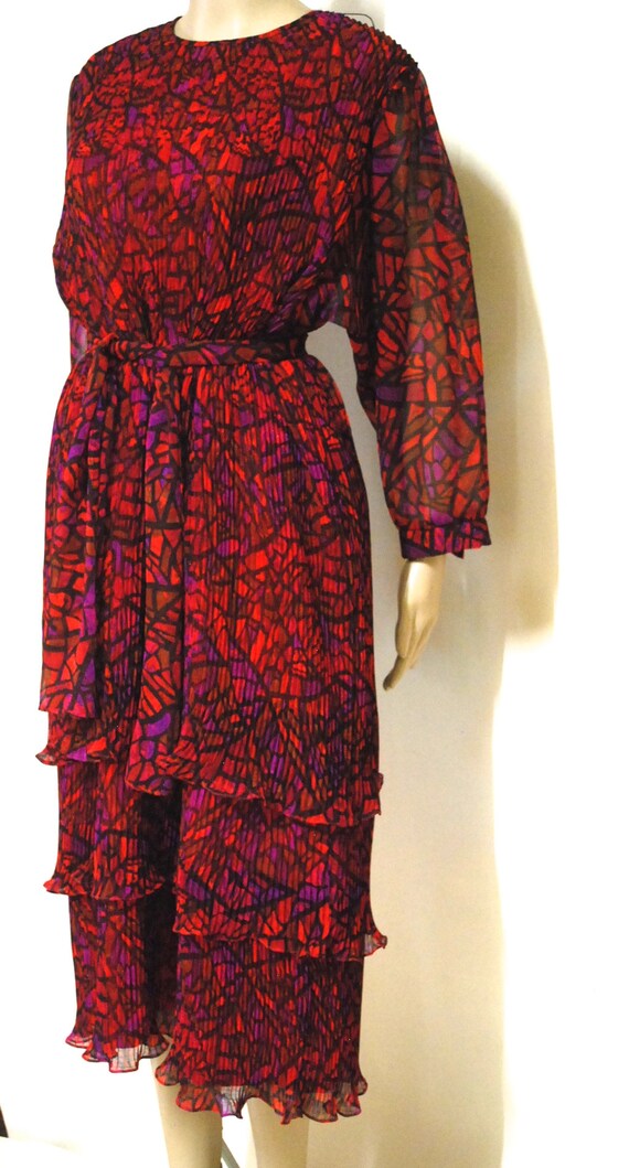 80s Vintage Red Abstract Cubist Print Dress, Tier… - image 5