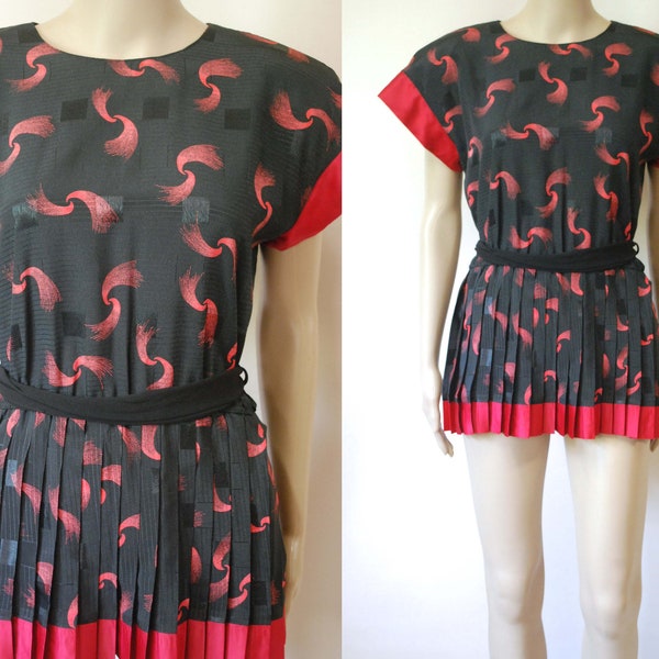 80s New Wave Space Age Swirl Print Mini Dress, Vintage Black & Red Minidress Top Pleated Skirt Eighties 1980s VTG Size S-M Small Medium