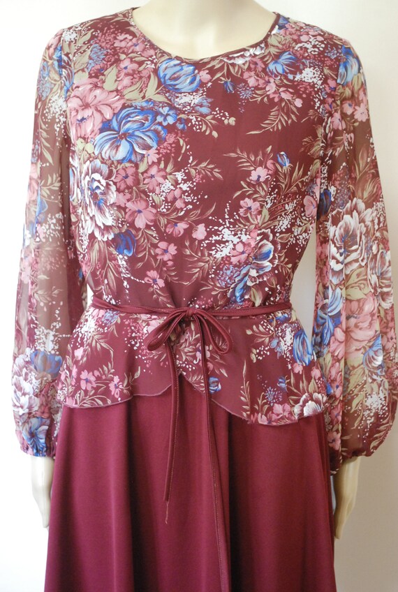 70's/80's Floral Embroidered Sleeveless House Dress main image 1