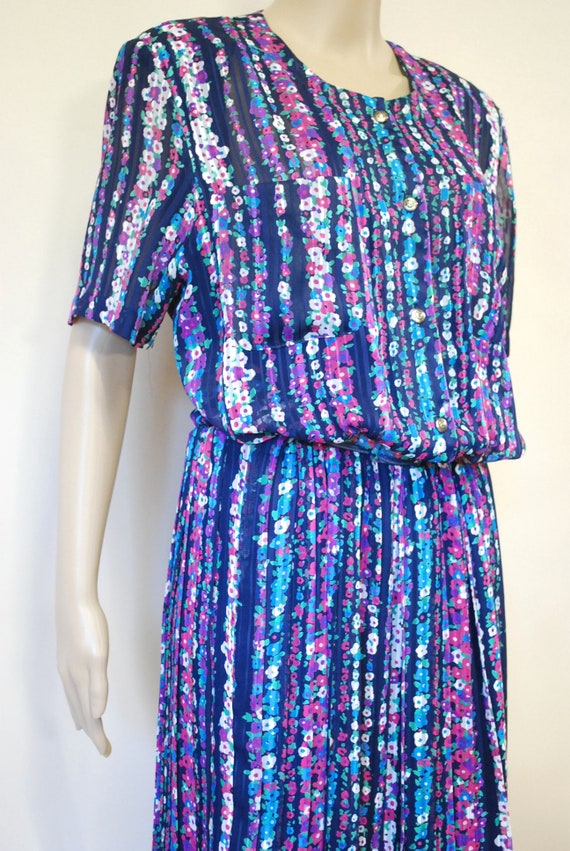 70s Floral Pleated Skirt Dress with Pockets, Vint… - image 9