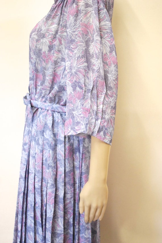 70s Garden Party Floral Day Shirtdress, Vintage P… - image 3