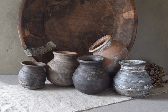 Vintage Indian Clay Wobble Wobbling Tumble Tumbling Pot - Rustic Folk Art Decor 1/4
