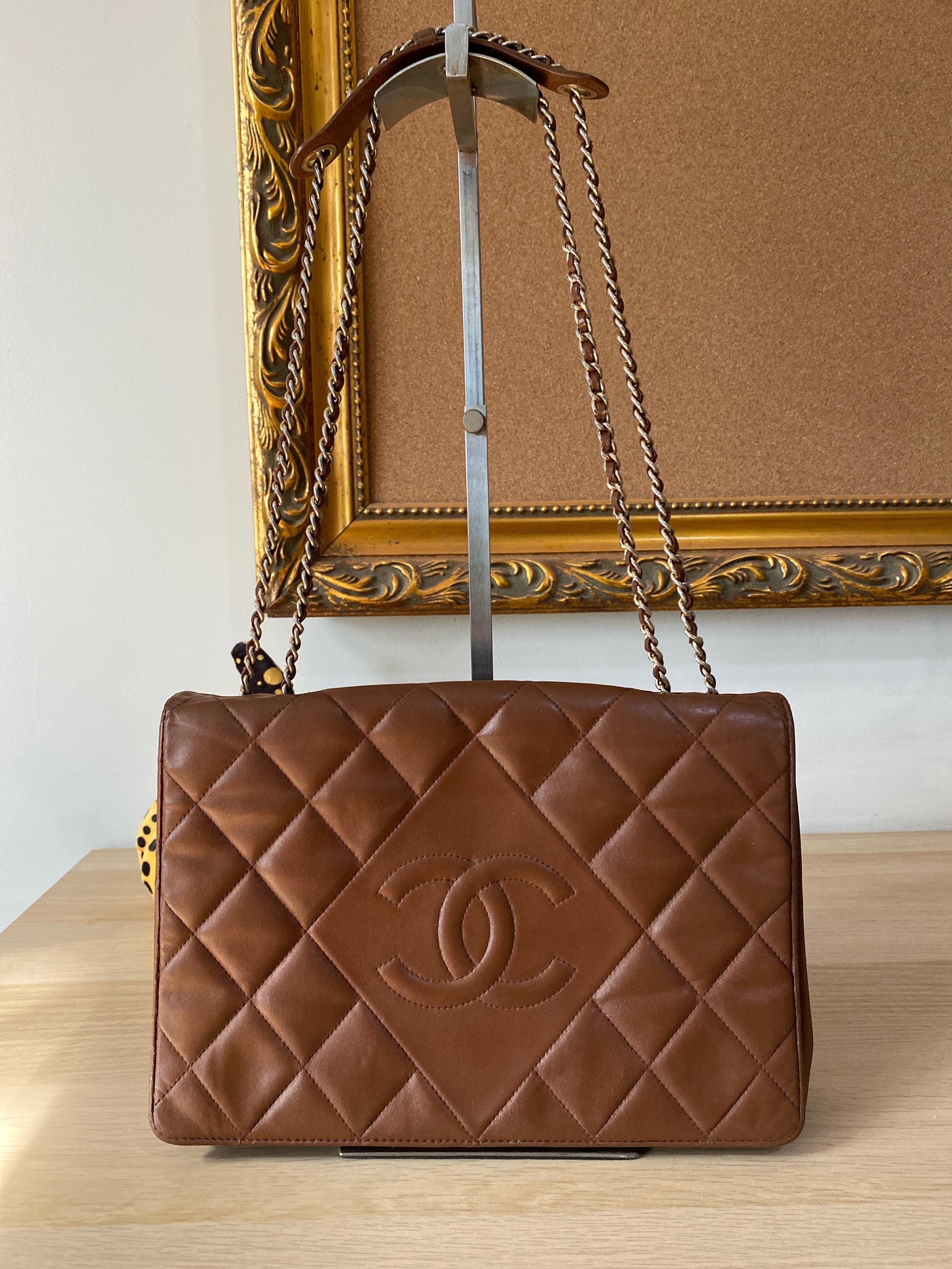 CHANEL ブラウンレザー バッグ SALE!! From 1695 - CHANEL CC Vintage Chocolate Brown Lambskin Full