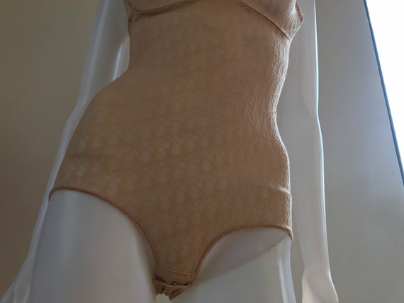 SALE! From 625 - Vintage Christian Dior Nude Mono… - image 7