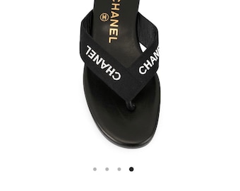 SALE! from 525 - CHANEL Vintage Black Leather Sandals Chanel-font sz 39