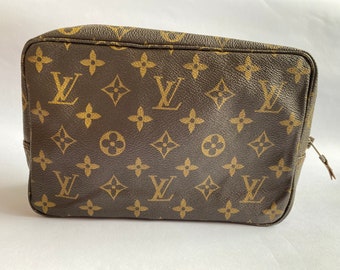 Vintage LOUIS VUITTON Monogram Trousse 23 Cosmetic Pouch Clutch Bag