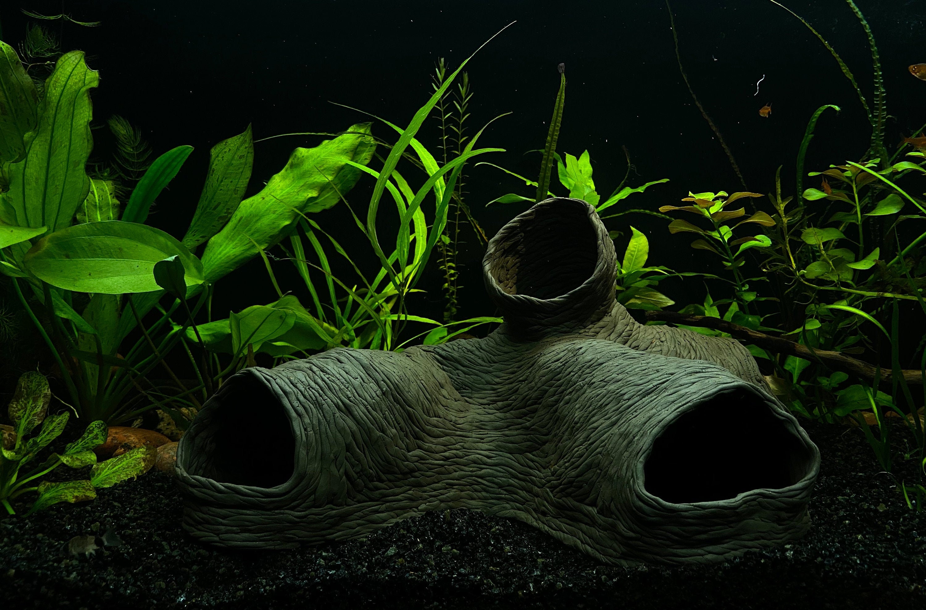 POFET Decorazioni Acquario, Resina Ornamento Cave Fish Tank, Accessorio, Robot Cane Decorazione Per Acquari Artigianato In Resina