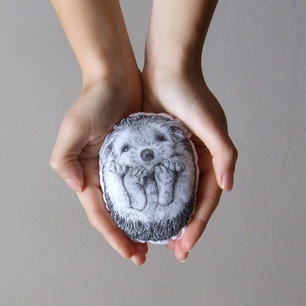Pelúcia de ouriço-cacheiro pintada à mão, decoração de floresta, animal de pelúcia