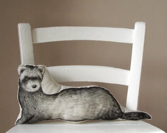 手描きのフェレット型クッション、動物型クッション - Etsy 日本