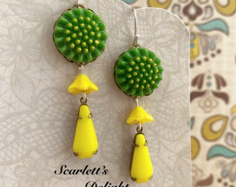 Boucles d’oreilles en pissenlit Donegal: charmantes boucles d’oreilles en verre vintage des années 1950, jaune, vert, tournesol, crochet en argent stg 925