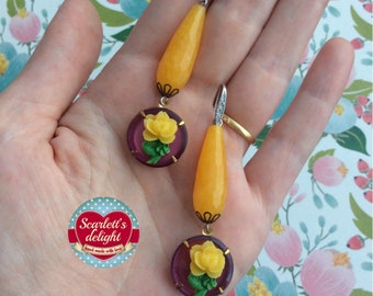 Boucles d’oreilles Eleanor : pierres précieuses de calcédoine jaune à longue goutte, résine faite à la main en lucite violette rose vrais crochets en strass argentés stg