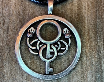 Japanese Key Necklace, Symbol of Good Luck, Discover Your Own Spiritual Treasure Jewelry