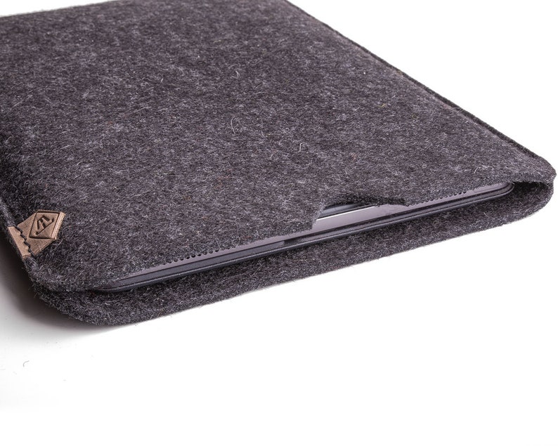 simple iPad sleeve felt, reduced style, many colors, wool felt, suitable for Apple tablets anthracite mixed