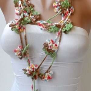 Boho Schal häkeln Lariats Buntes häkeln Schal Damen Schals Lariats Scarflette häkeln Schmuck Boho Schals Mode trendy