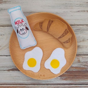 Felt Food Bacon and Eggs, Breakfast Set, Croissant, Milk Bottle image 10