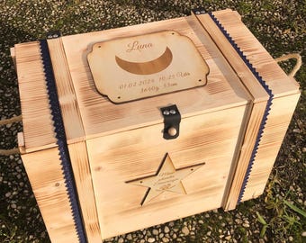 XXL Personalized Wooden Keepsake Box - Baby & Children's Keepsake Box - Gift for Birth, Christening or Birthday - Large Memory Box