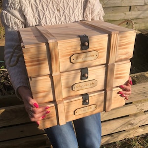 Cajas de almacenaje con tapa / Cajas de almacenaje infantiles / Cajas de recuerdos personalizadas / Cajas de madera vintage / Cajas de almacenaje apilables