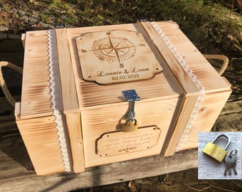 Wedding box personalized with name, compass and lock/wedding souvenir box/wedding gift/wedding souvenir box