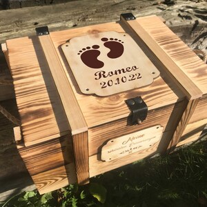 Caja de memoria de bebé grande personalizada con nombre / caja de memoria de bebé personalizada para el nacimiento / caja de madera personalizada para el bautismo imagen 2