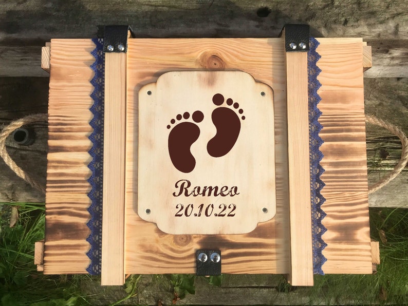 Große Erinnerungskiste Baby personalisiert mit Name / Baby Erinnerungsbox personalisiert zur Geburt / Holzkiste personalisiert zur Taufe Bild 4