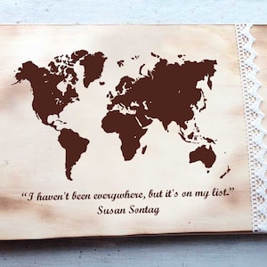A4 Fotoalbum "Weltkarte" aus Holz graviert mit Spruch / Fotoalbum Vintage / Fotoalbum aus Holz für Reiseerinnerungen / Album mit Gravur
