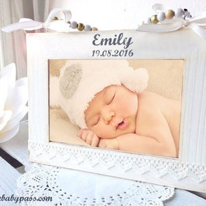 Personalized picture frame with personalized text / Wooden frame engraved with desired text / Photo frame personalized and engraved image 5