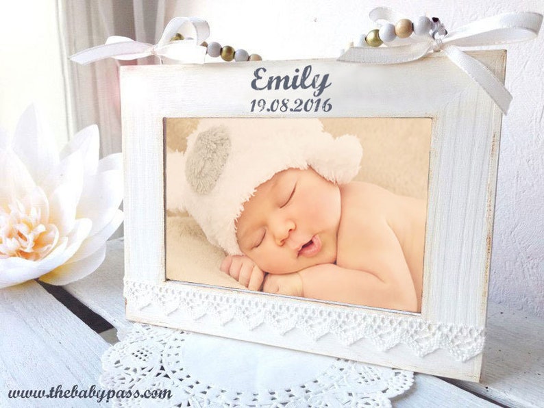 Personalized picture frame with personalized text / Wooden frame engraved with desired text / Photo frame personalized and engraved image 5