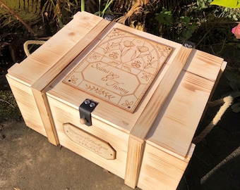Large wedding box personalized with name, wedding memory box, wedding gift for bride and groom, wedding memory box