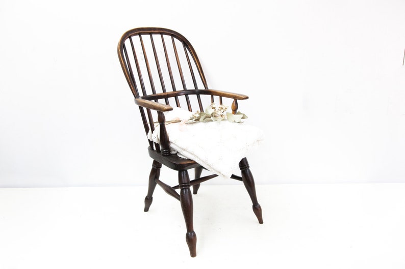 childs windsor chair