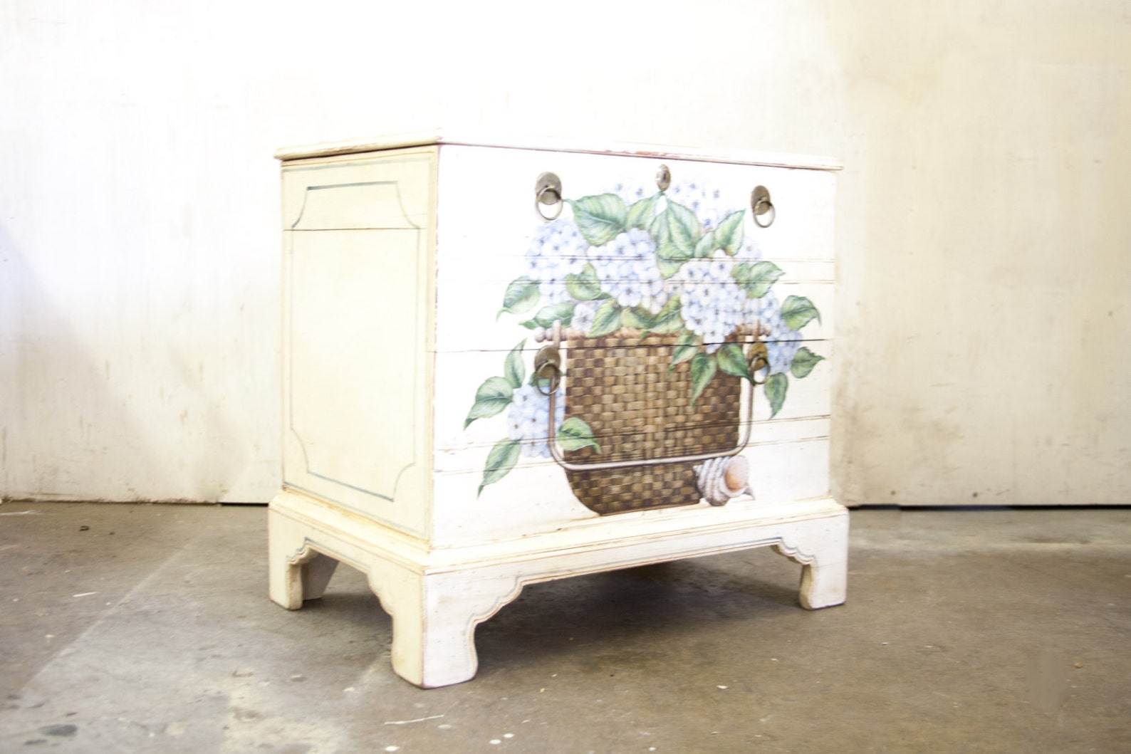 Beautiful White English Painted Lift Top Chest with Fake Etsy