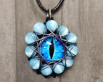 Wire Wrapped Eye, Evil Eye, Creepy Unique Gothic Protection, Unique Gift, Halloween Accessory Dragon Eye