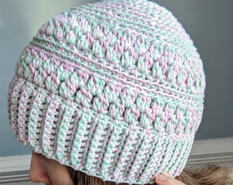 The Season&#39;s Switch Beanie Crochet Pattern PDF ONLY