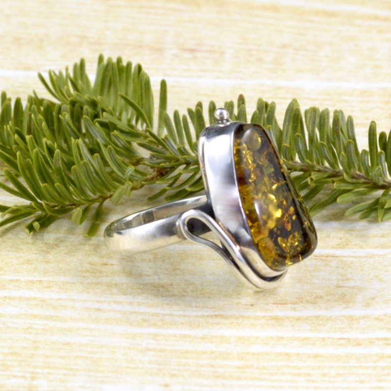 green amber rings in silver