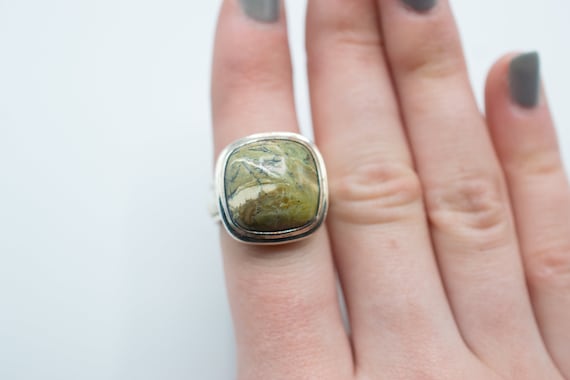 Green tigers deals eye ring