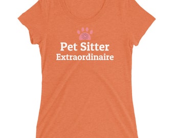 Camiseta de cuidador de mascotas: Tri-Blend transpirable, regalo para paseador de perros