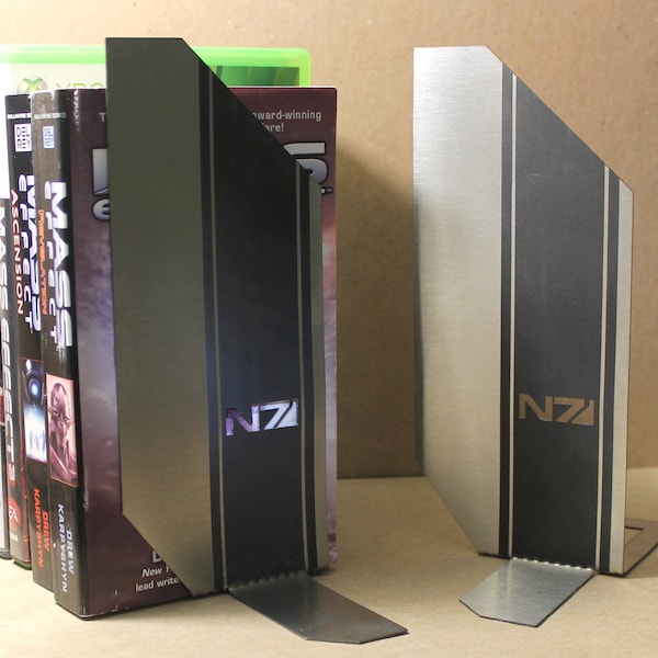 Mass Effect N7 Gaming Bookends