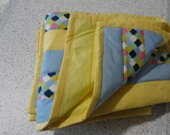 toddler and baby quilt  with little yellow, blue color ,is very soft cotton