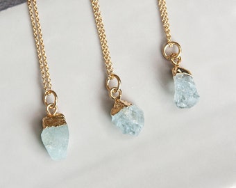 Gift for Girlfriend, Natural Aquamarine Necklace Gold, Girlfriend Anniversary Gift, Unique Gift For Her, Rough Aquamarine Pendant Pale Blue