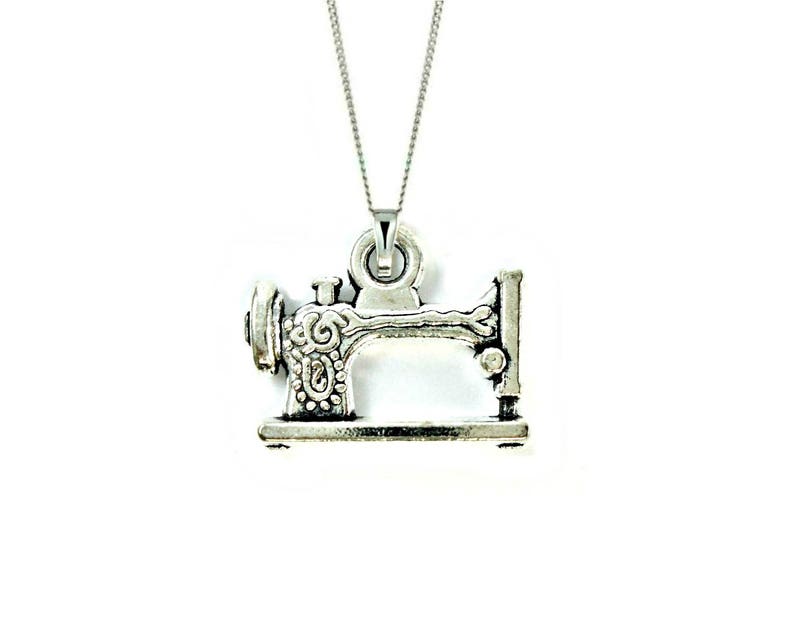 Gift For Mom, Vintage Sewing Machine Necklace, Gift For Grandmother, Mum Jewellery, Gift For Auntie, Sewing Gift, Crafters Gift, Nana Gift image 1